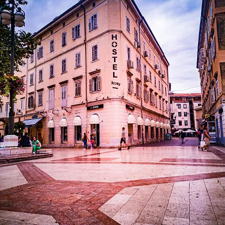 Kosy ホステル リエカ