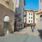 Vandrerhjem Kosy Rijeka