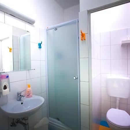 Auberge de jeunesse Kosy *